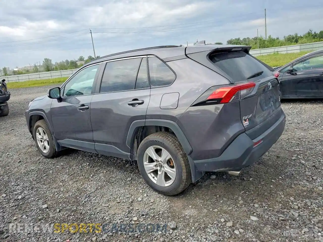2 Photograph of a damaged car 2T3R1RFV5MC254849 TOYOTA RAV4 2021