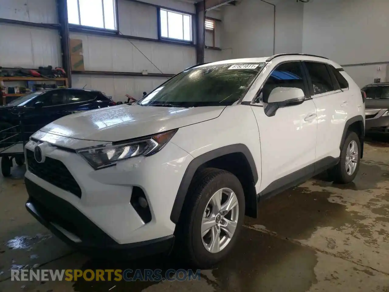 2 Photograph of a damaged car 2T3R1RFV9MW144286 TOYOTA RAV4 2021