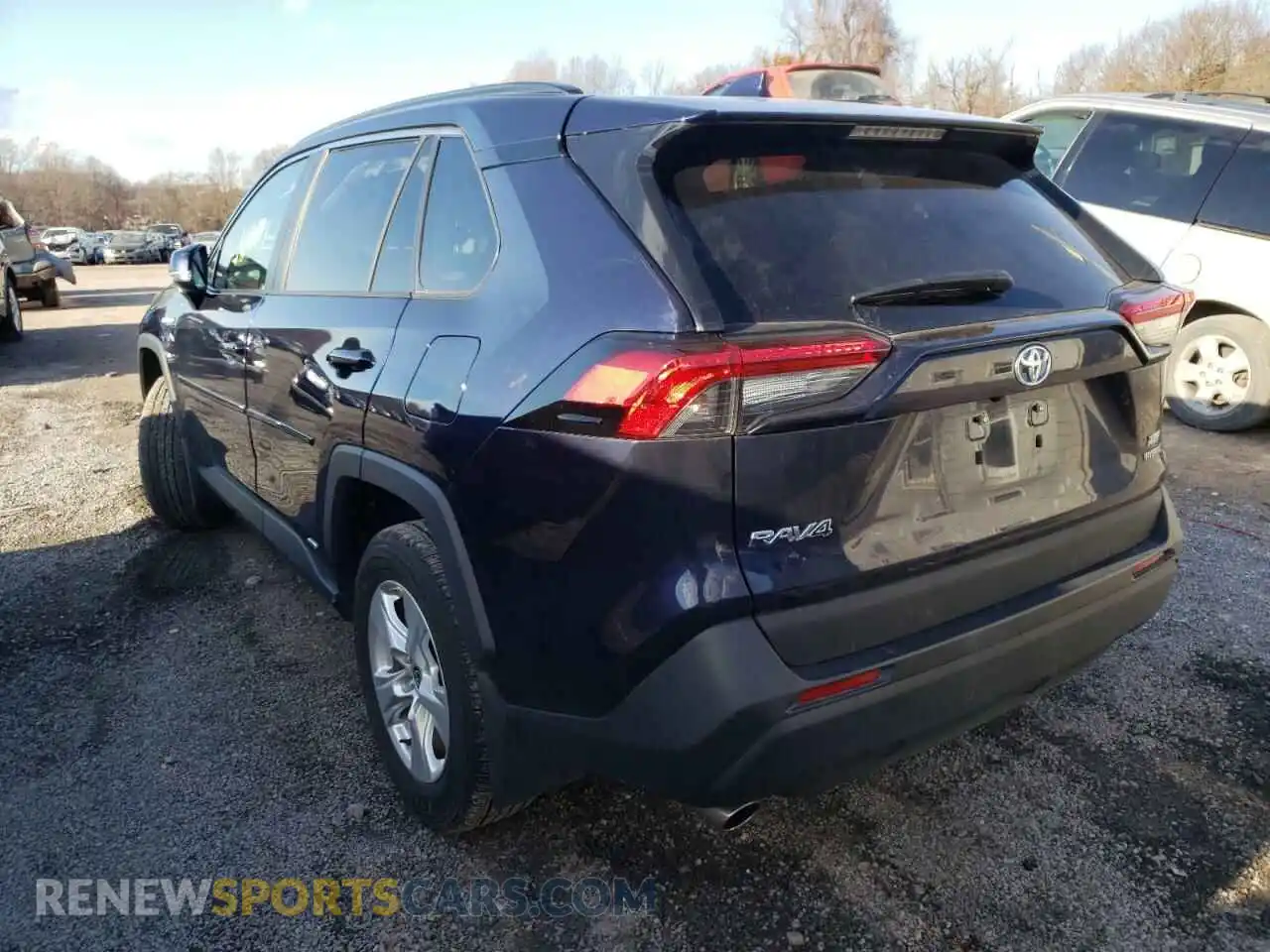 3 Photograph of a damaged car 2T3R6RFV1MW010549 TOYOTA RAV4 2021