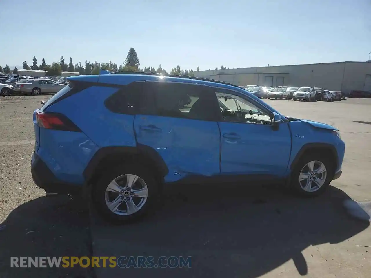 3 Photograph of a damaged car 2T3R6RFV3MW017860 TOYOTA RAV4 2021