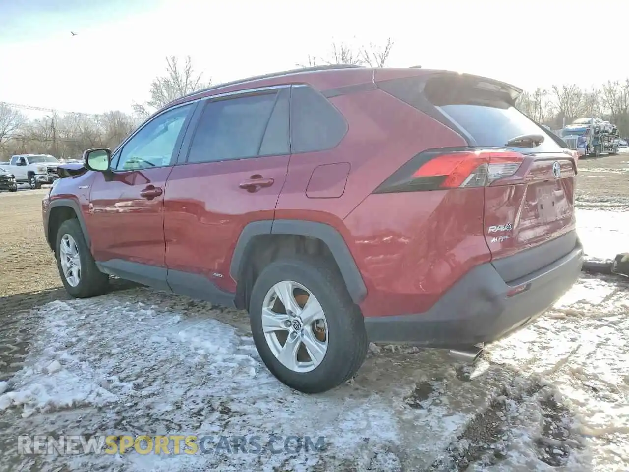 2 Photograph of a damaged car 2T3RWRFV2MW114760 TOYOTA RAV4 2021