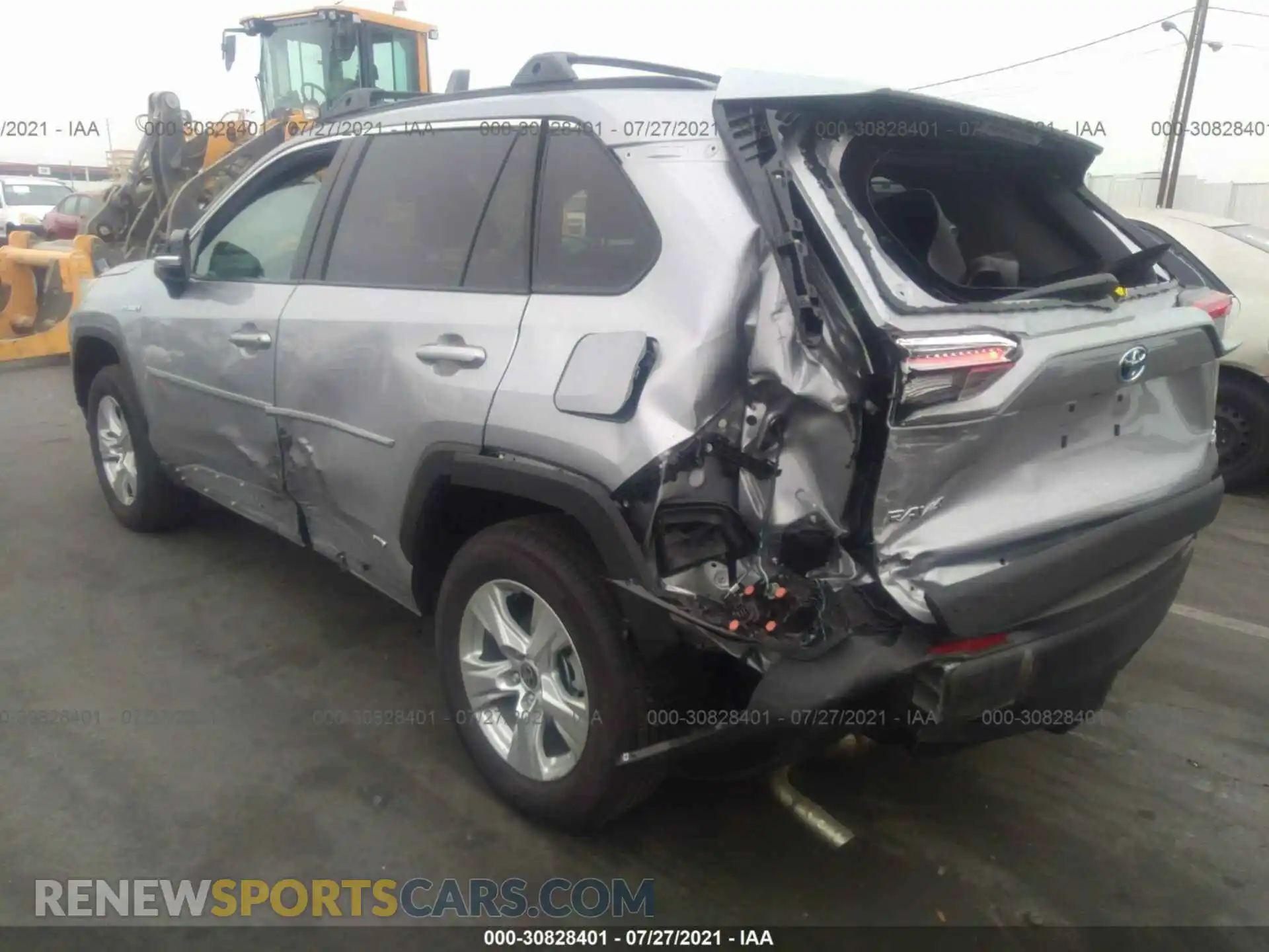 3 Photograph of a damaged car 2T3RWRFV5MW115353 TOYOTA RAV4 2021