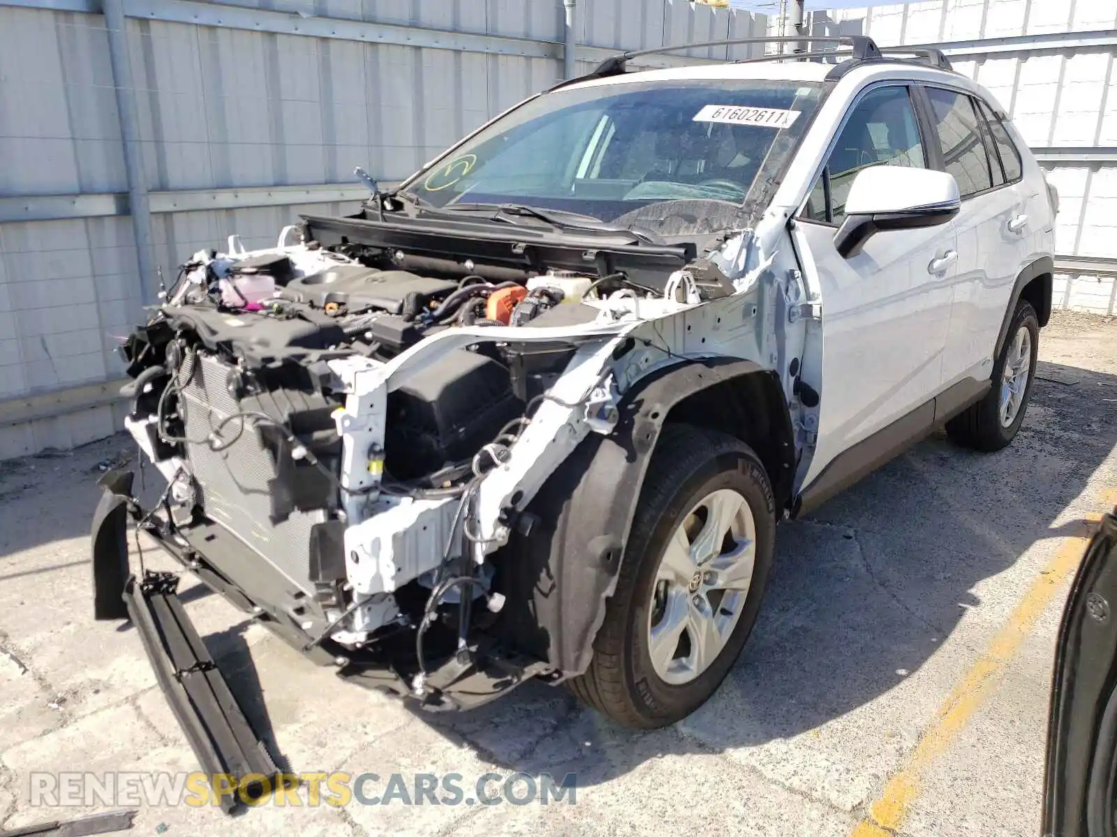 2 Photograph of a damaged car 2T3RWRFV5MW116308 TOYOTA RAV4 2021