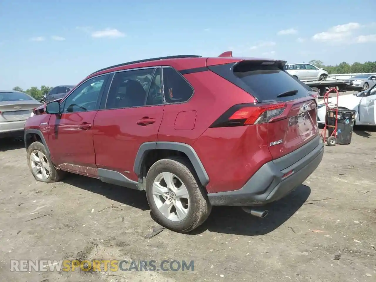 2 Photograph of a damaged car 2T3RWRFV5MW127065 TOYOTA RAV4 2021