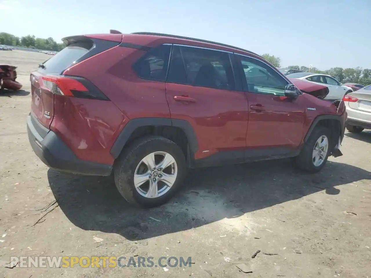 3 Photograph of a damaged car 2T3RWRFV5MW127065 TOYOTA RAV4 2021