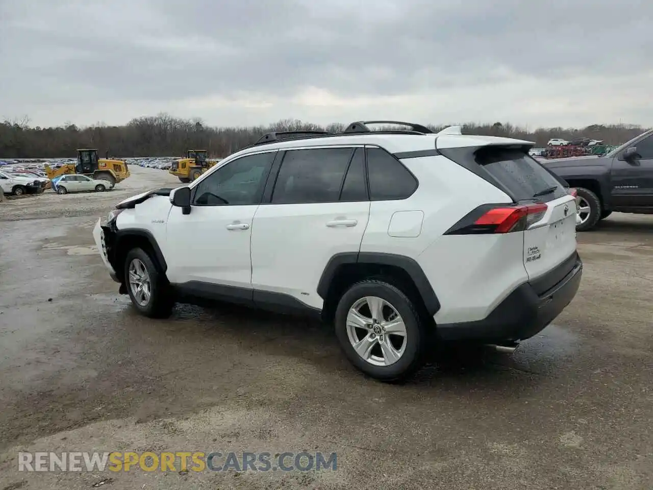 2 Photograph of a damaged car 2T3RWRFV7MW114611 TOYOTA RAV4 2021