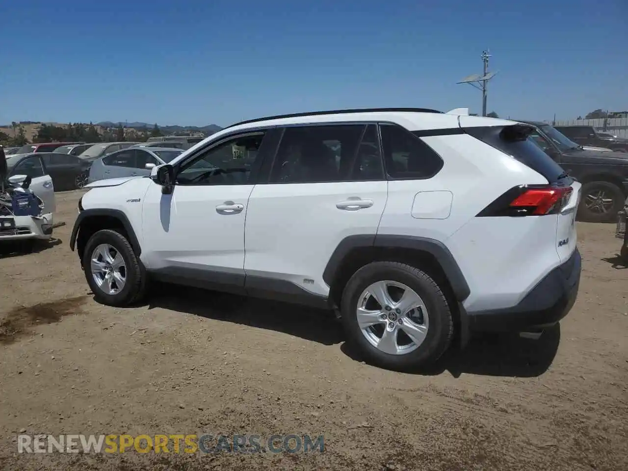 2 Photograph of a damaged car 2T3RWRFV9MW120068 TOYOTA RAV4 2021