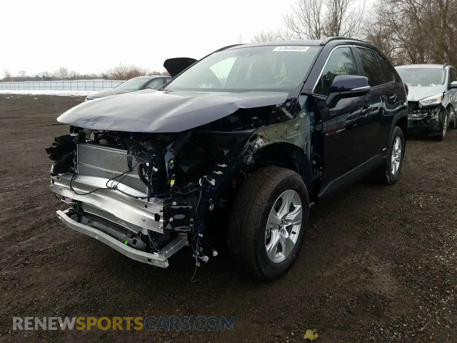 2 Photograph of a damaged car 2T3RWRFVXMW105627 TOYOTA RAV4 2021