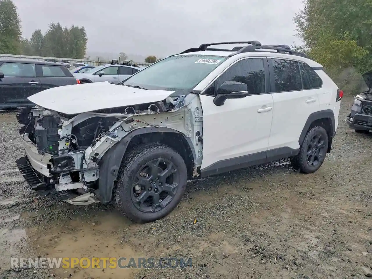 1 Photograph of a damaged car 2T3S1RFV8MW158231 TOYOTA RAV4 2021