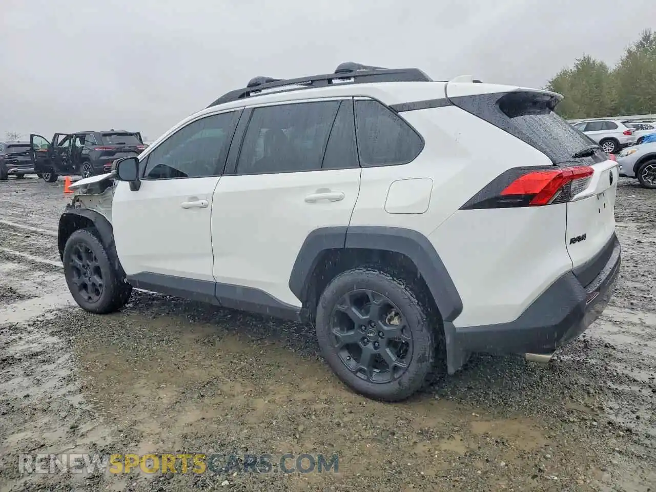 2 Photograph of a damaged car 2T3S1RFV8MW158231 TOYOTA RAV4 2021