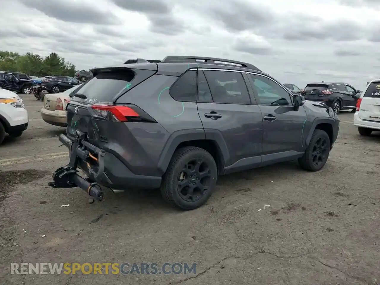3 Photograph of a damaged car 2T3S1RFV9MW244003 TOYOTA RAV4 2021
