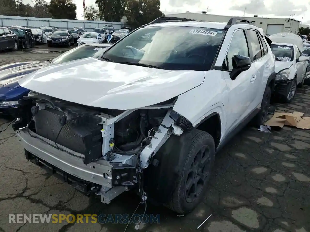 1 Photograph of a damaged car 2T3S1RFVXMW176780 TOYOTA RAV4 2021