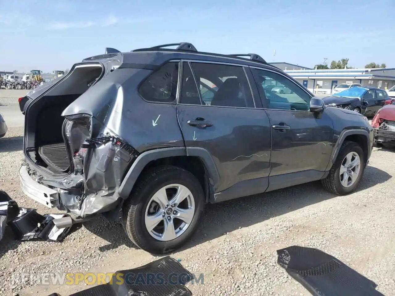 3 Photograph of a damaged car 2T3W1RFV0MC092194 TOYOTA RAV4 2021
