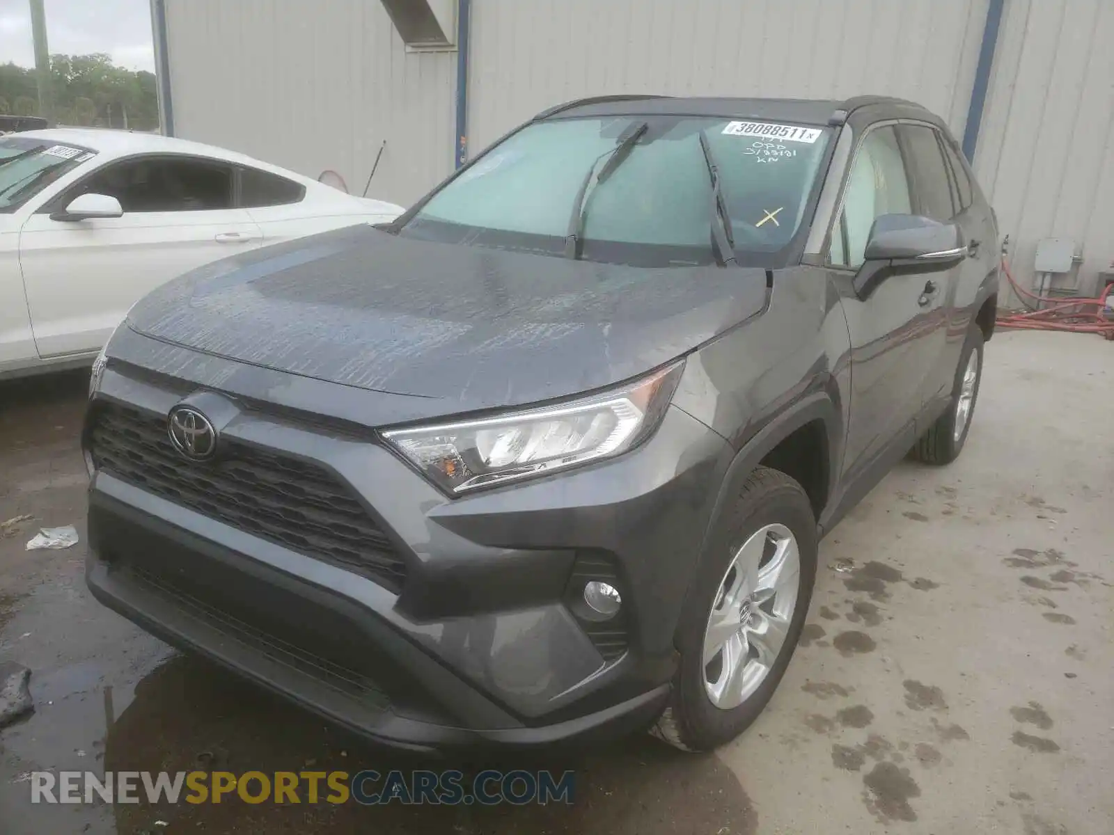 2 Photograph of a damaged car 2T3W1RFV0MC097847 TOYOTA RAV4 2021