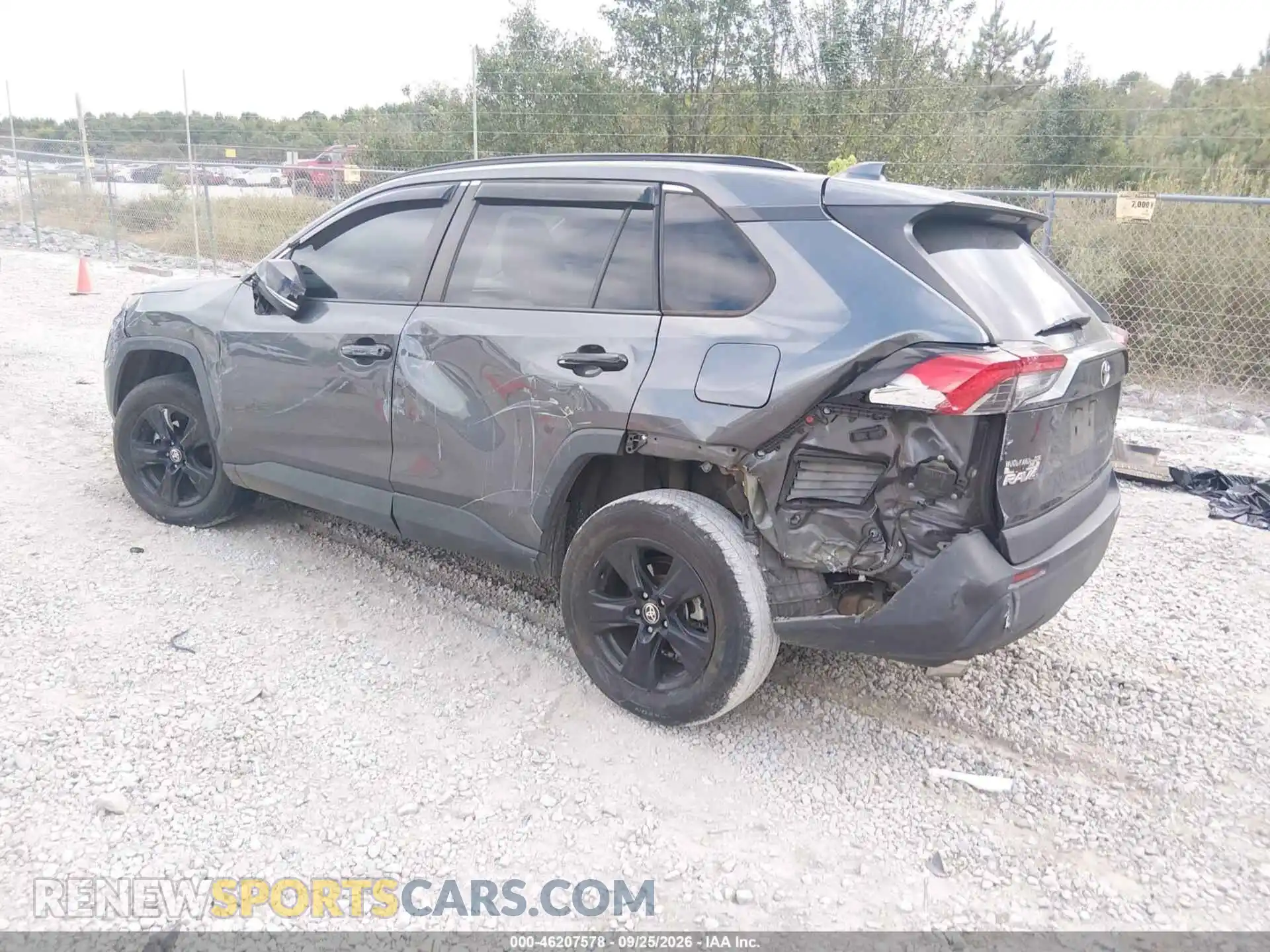 3 Photograph of a damaged car 2T3W1RFV0MC123525 TOYOTA RAV4 2021