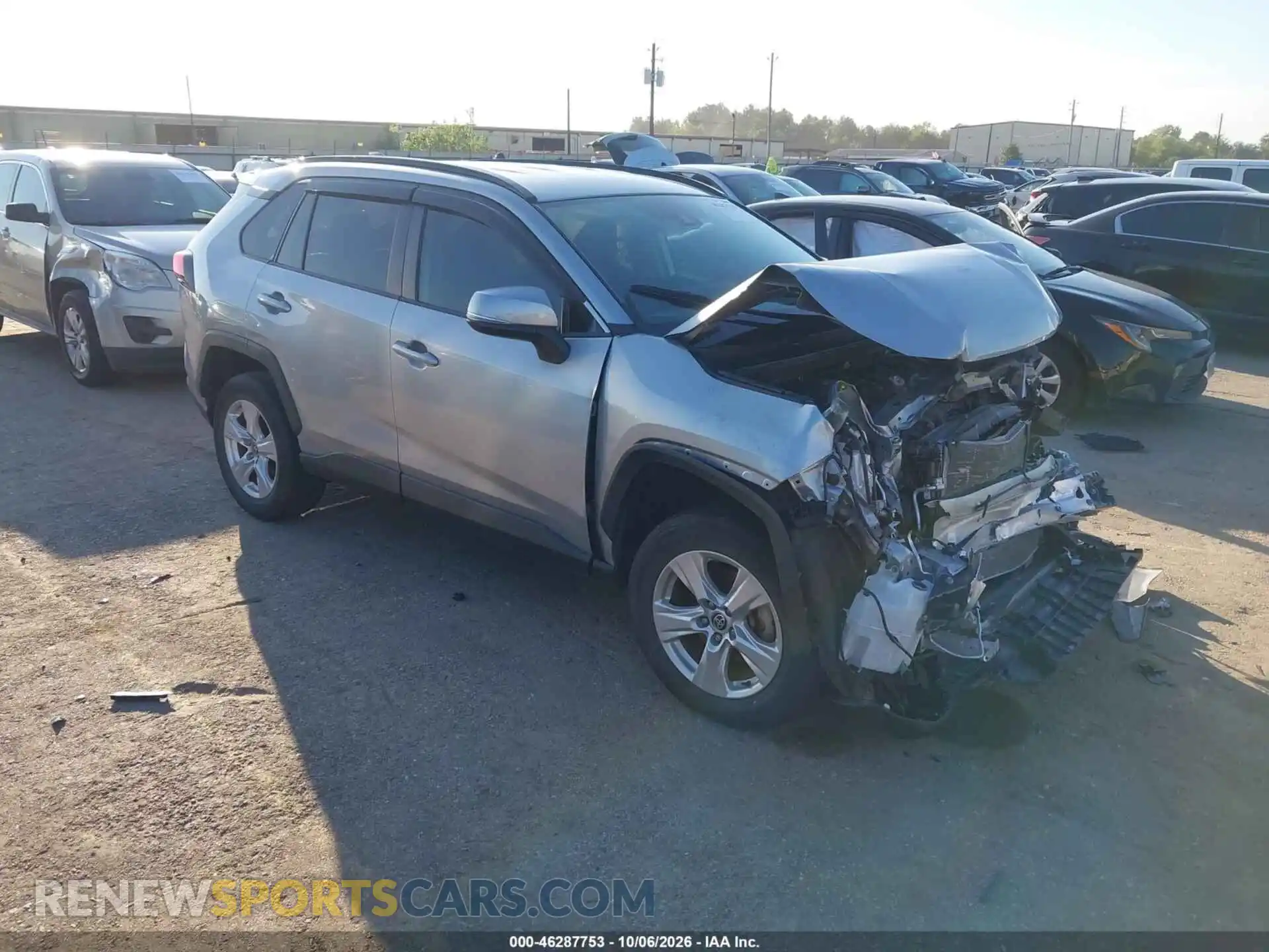 1 Фотография поврежденного автомобиля 2T3W1RFV0MC131673 TOYOTA RAV4 2021