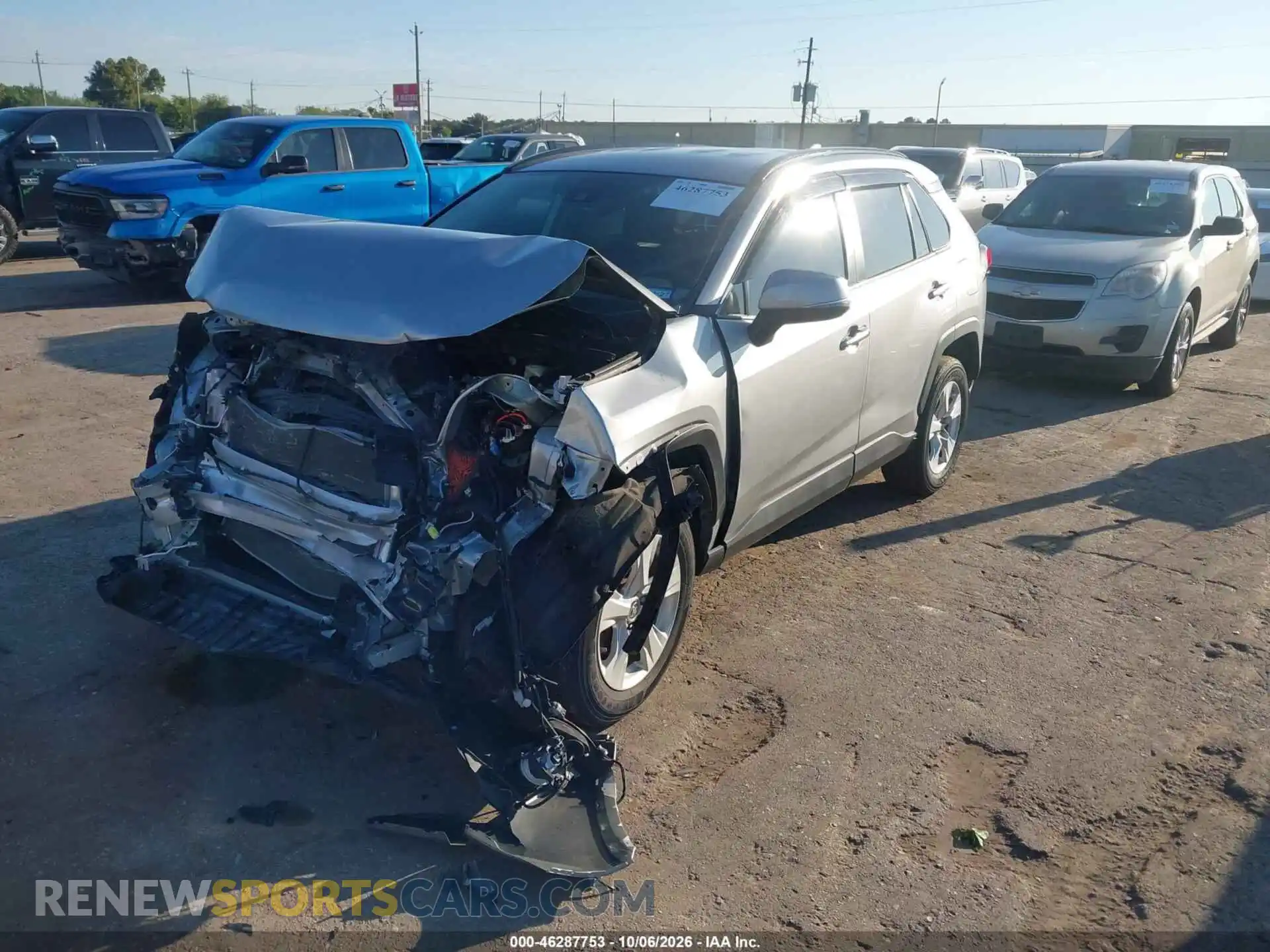 2 Фотография поврежденного автомобиля 2T3W1RFV0MC131673 TOYOTA RAV4 2021