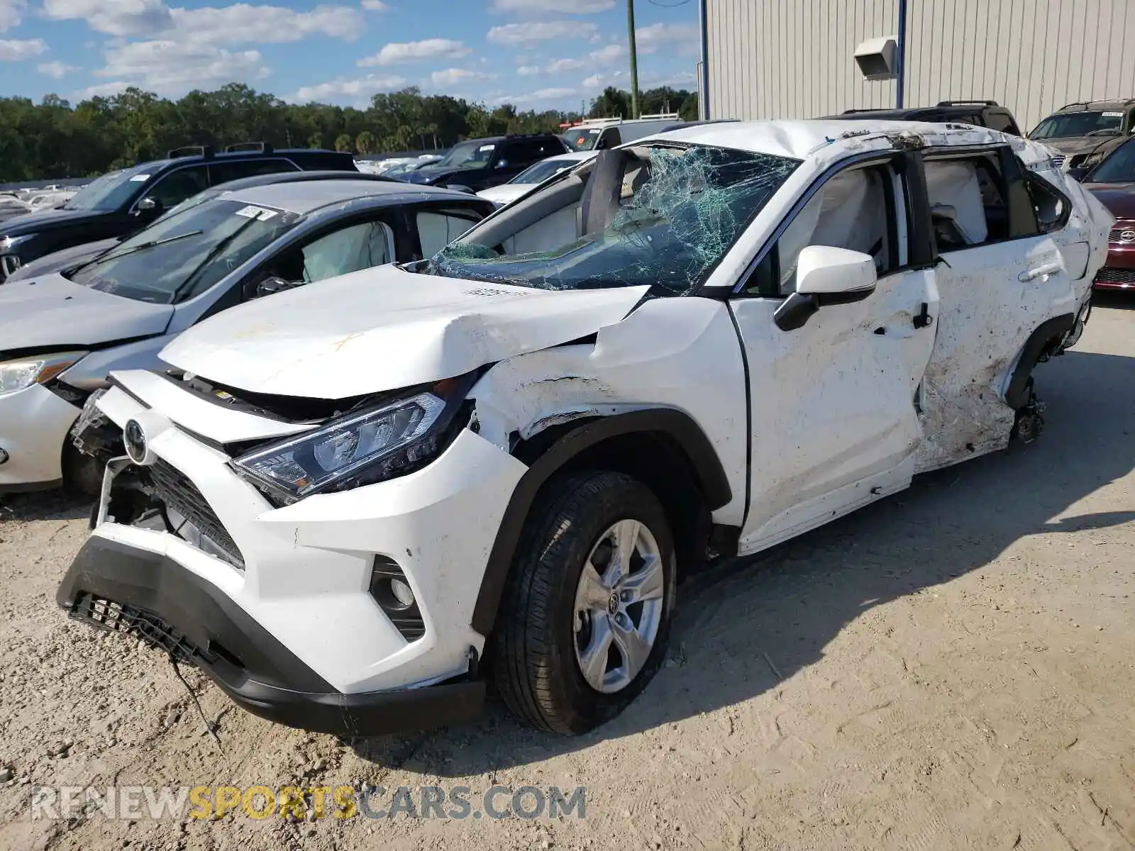 2 Photograph of a damaged car 2T3W1RFV0MC138879 TOYOTA RAV4 2021