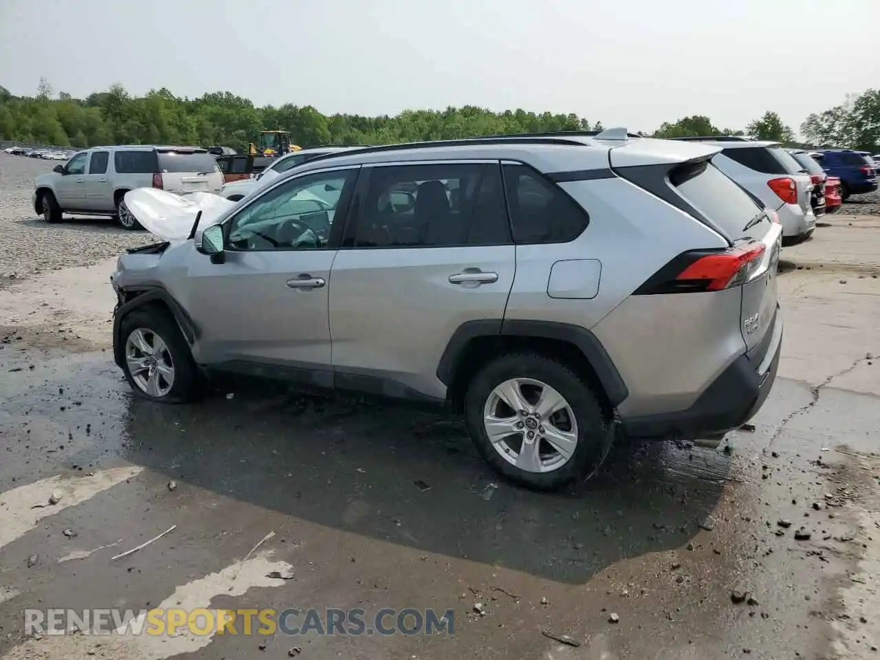 2 Photograph of a damaged car 2T3W1RFV0MW119621 TOYOTA RAV4 2021