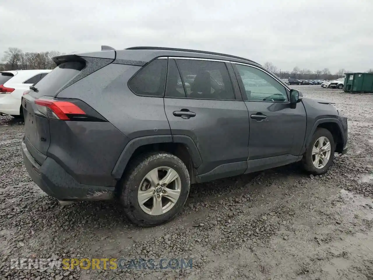 3 Photograph of a damaged car 2T3W1RFV0MW133826 TOYOTA RAV4 2021