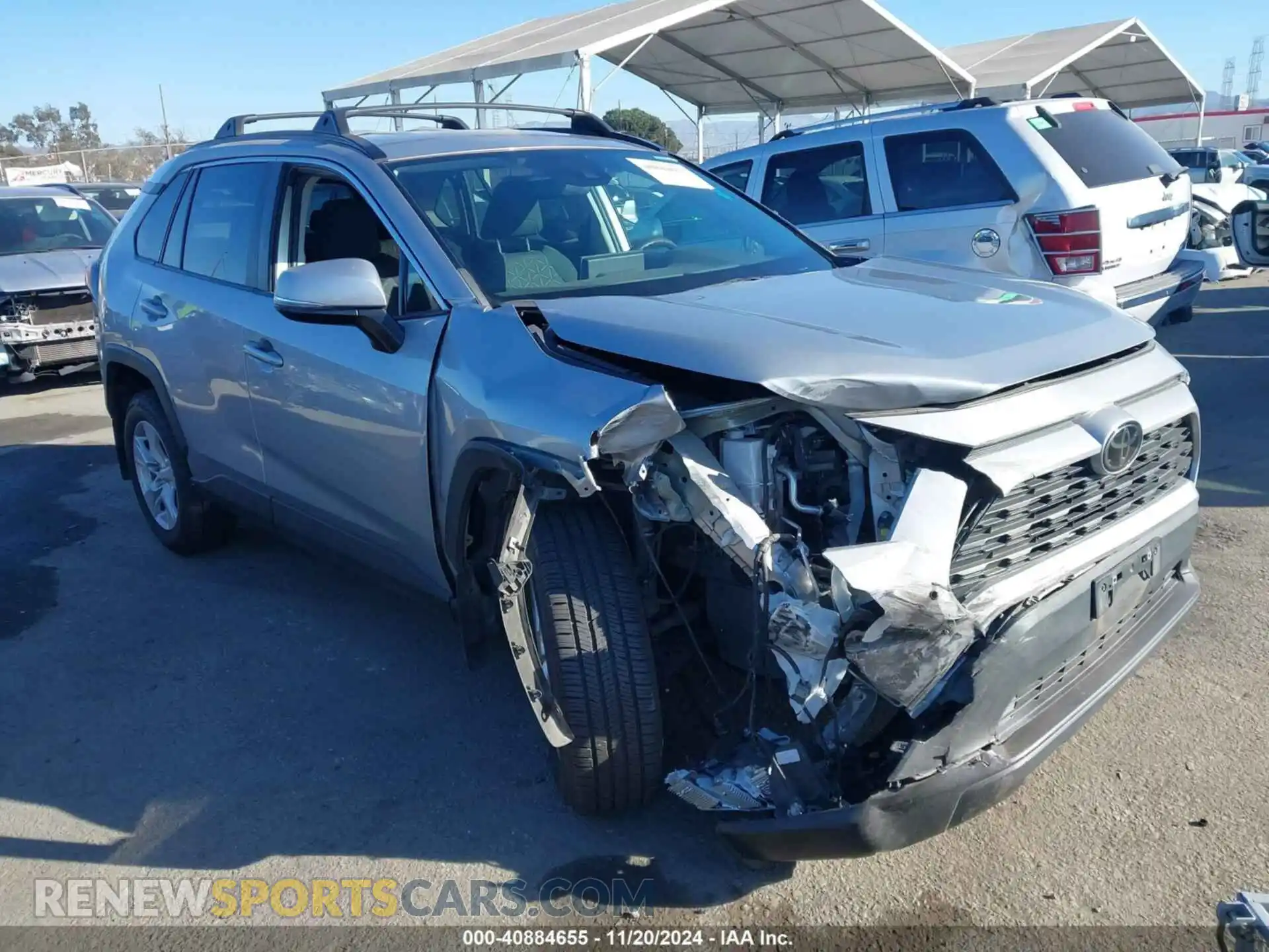 1 Photograph of a damaged car 2T3W1RFV0MW147581 TOYOTA RAV4 2021