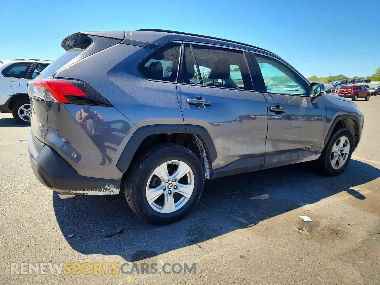 3 Фотография поврежденного автомобиля 2T3W1RFV0MW160959 TOYOTA RAV4 2021