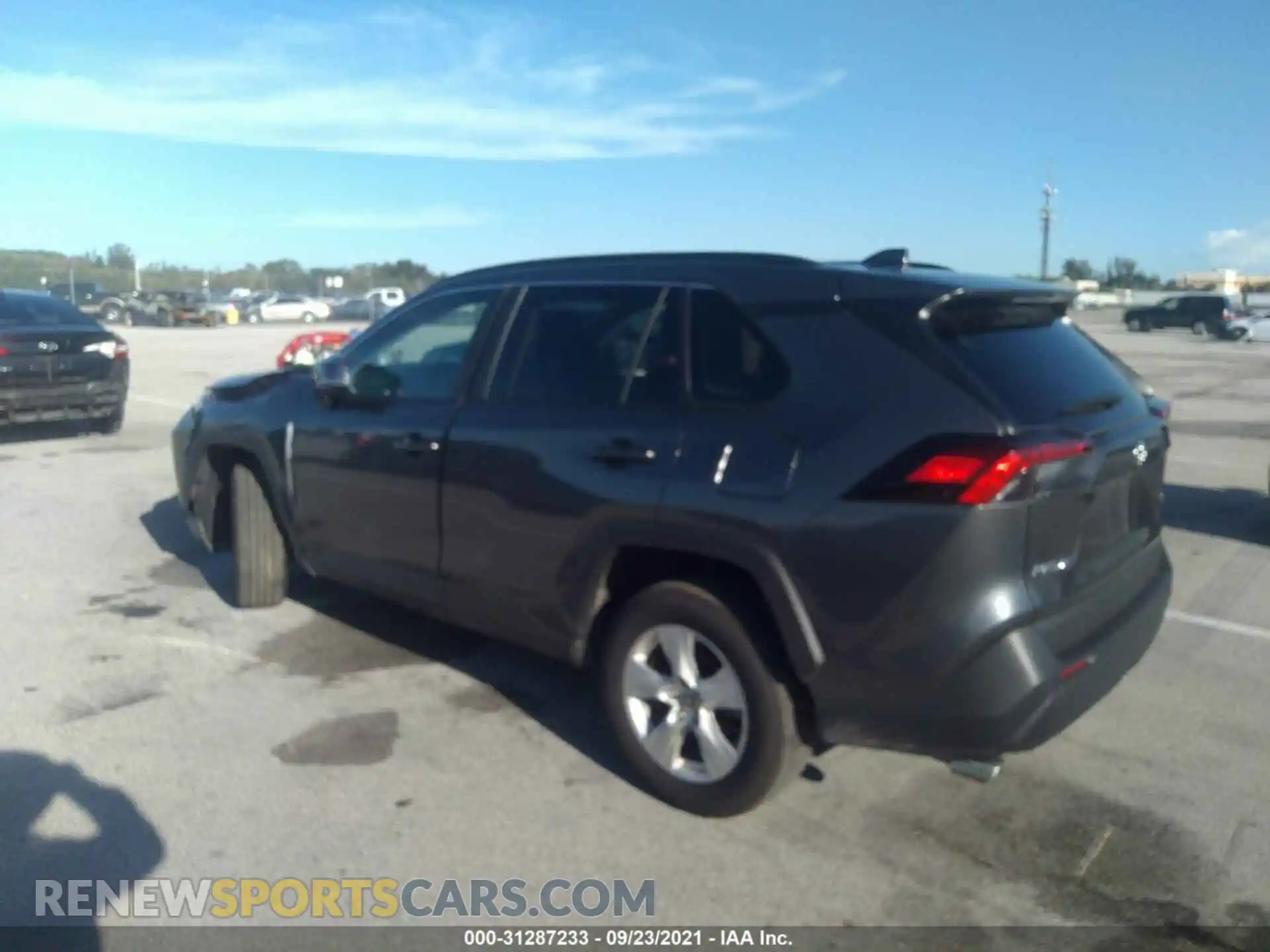 3 Photograph of a damaged car 2T3W1RFV1MC116891 TOYOTA RAV4 2021