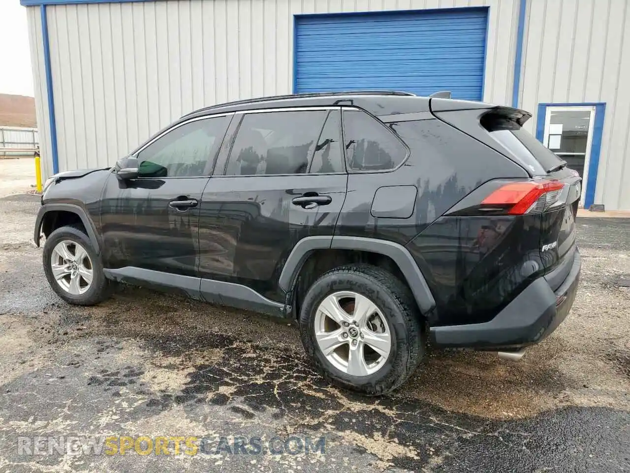 2 Photograph of a damaged car 2T3W1RFV1MC123890 TOYOTA RAV4 2021