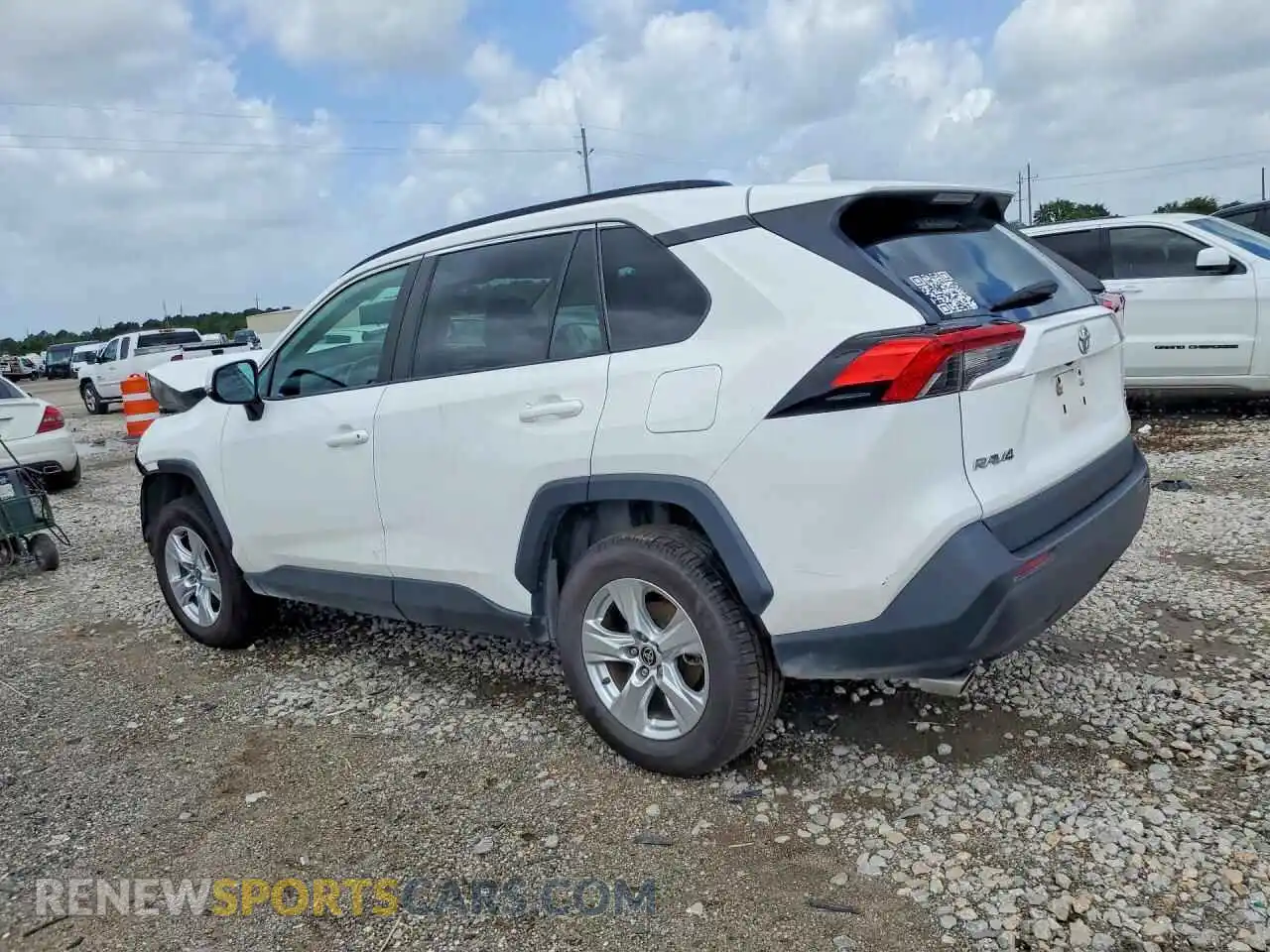 2 Photograph of a damaged car 2T3W1RFV1MC144514 TOYOTA RAV4 2021