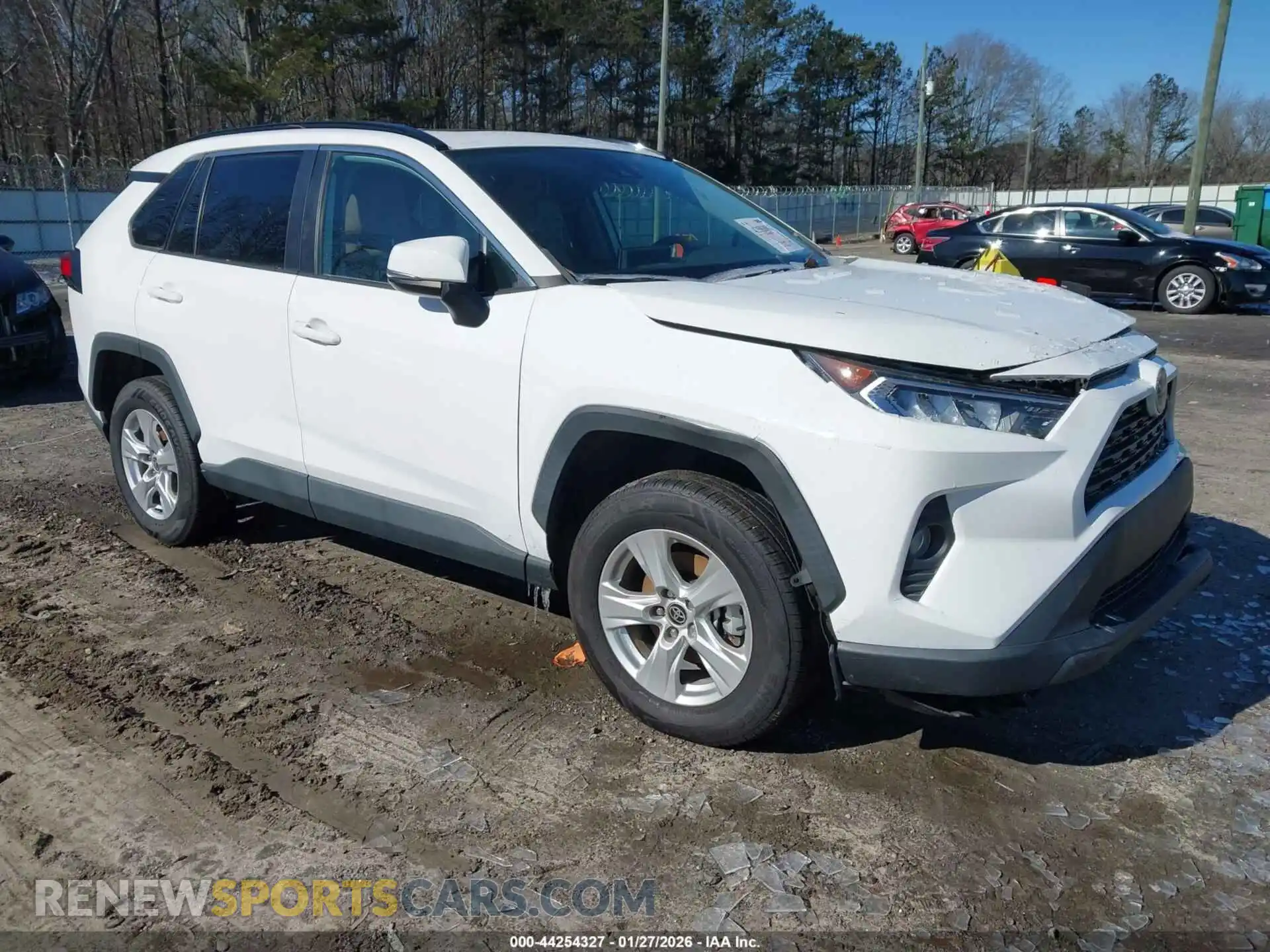1 Photograph of a damaged car 2T3W1RFV1MC160907 TOYOTA RAV4 2021