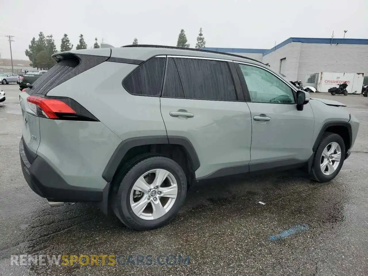 3 Photograph of a damaged car 2T3W1RFV1MW122530 TOYOTA RAV4 2021