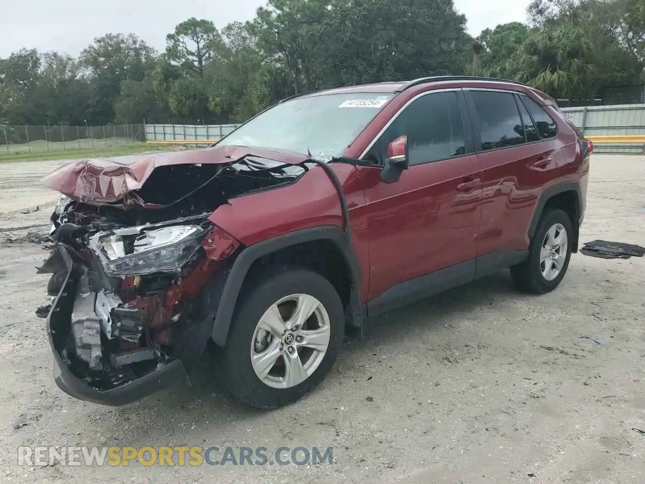 1 Photograph of a damaged car 2T3W1RFV1MW139263 TOYOTA RAV4 2021