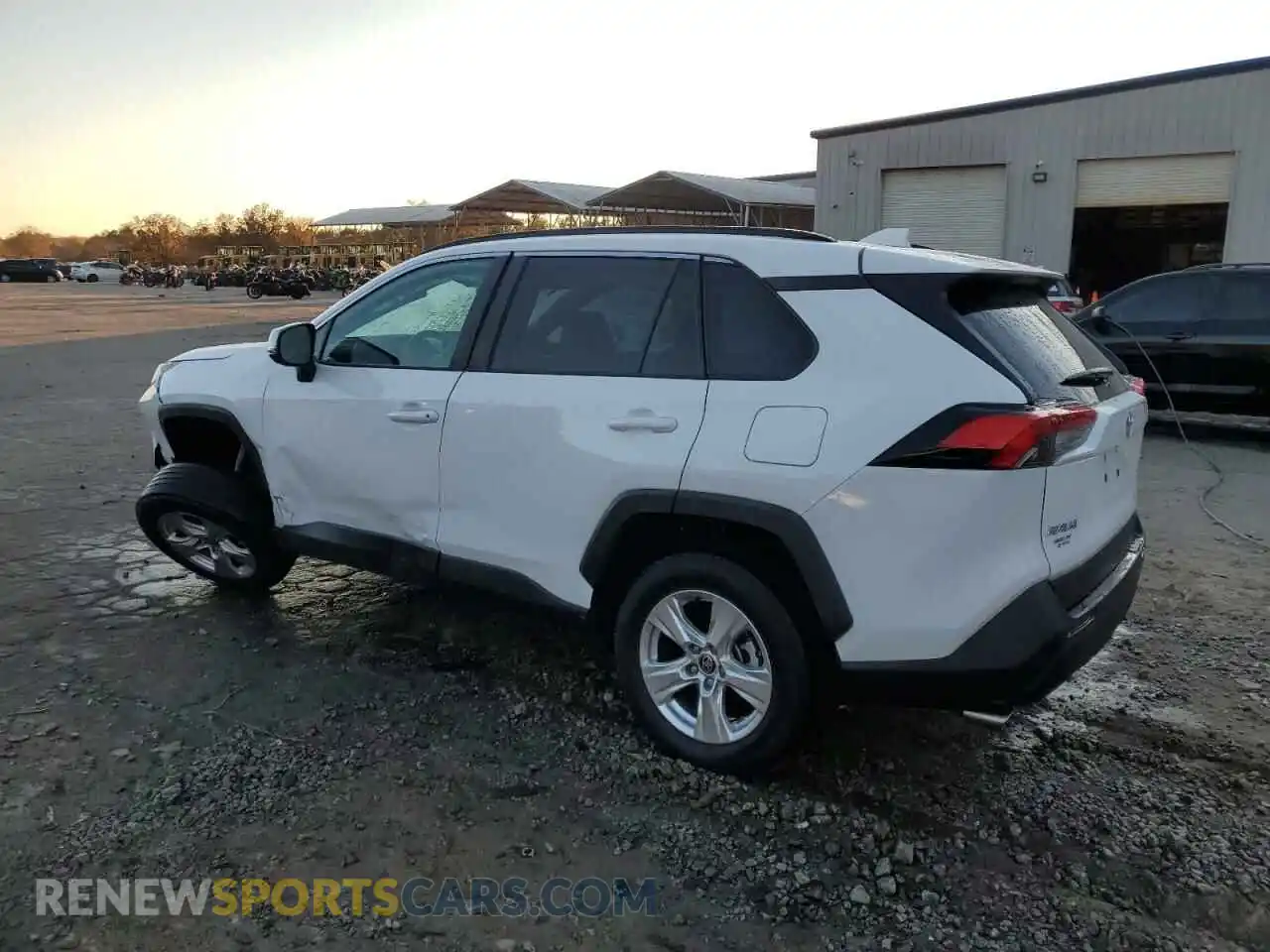 2 fotografías del automóvil dañado 2T3W1RFV1MW167886 TOYOTA RAV4 2021