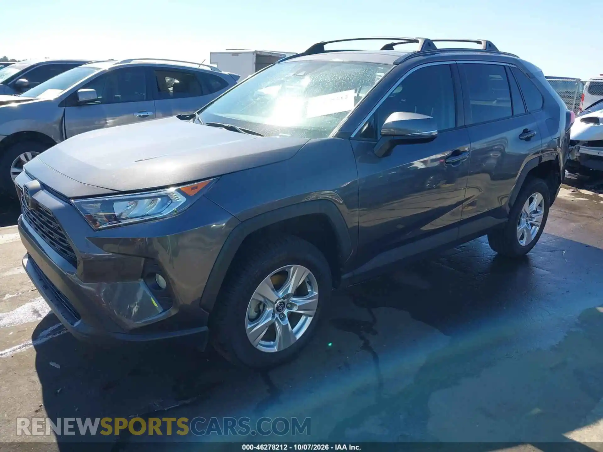 2 fotografías del automóvil dañado 2T3W1RFV1MW180461 TOYOTA RAV4 2021