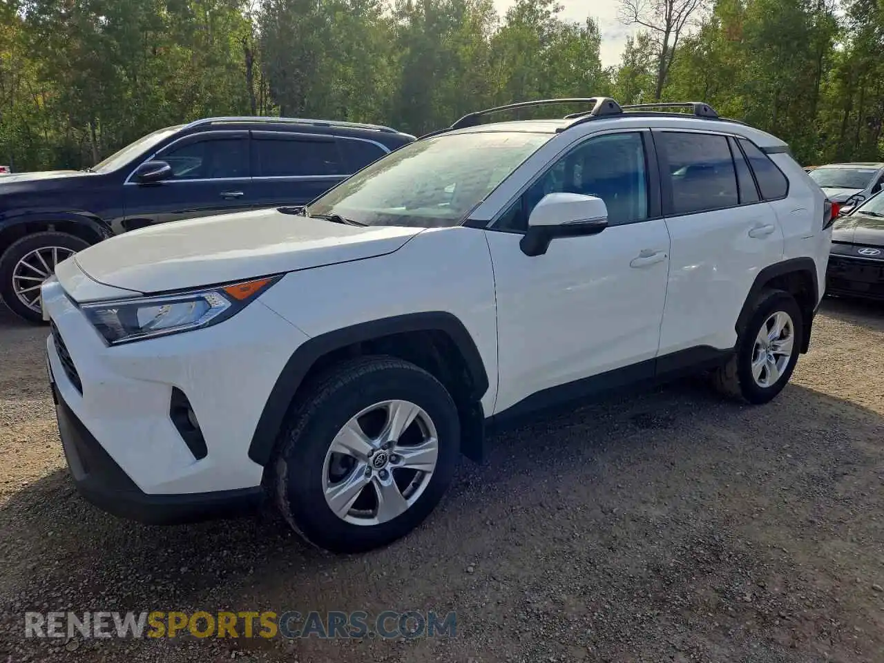 1 Photograph of a damaged car 2T3W1RFV1MW181285 TOYOTA RAV4 2021
