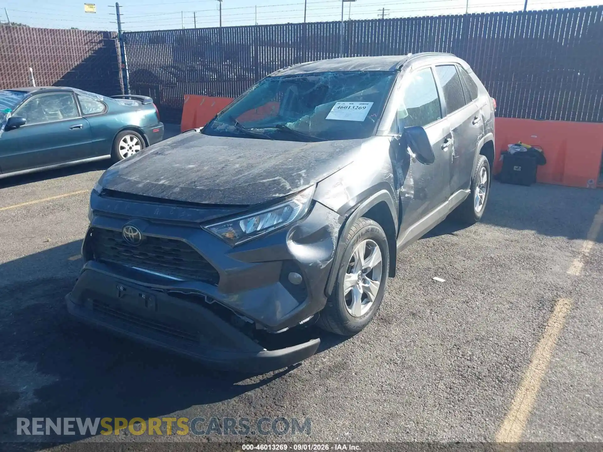 2 fotografías del automóvil dañado 2T3W1RFV2MC094058 TOYOTA RAV4 2021