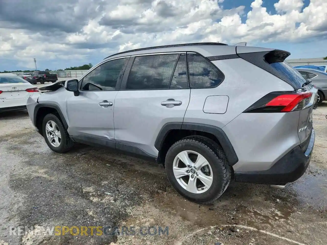 2 Photograph of a damaged car 2T3W1RFV2MC101123 TOYOTA RAV4 2021