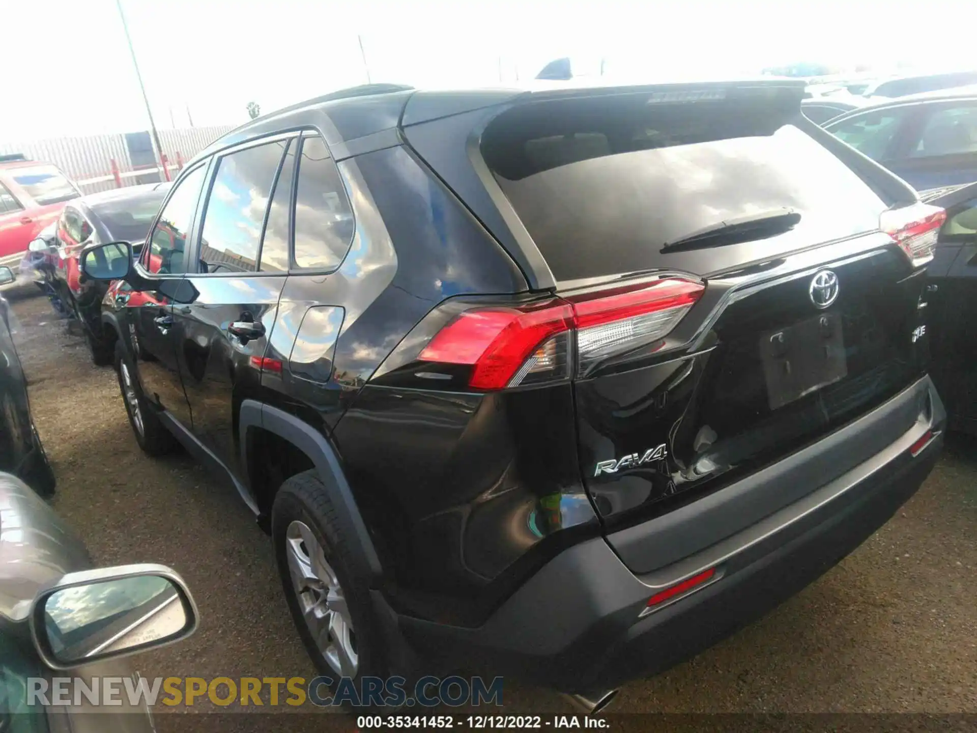 3 Photograph of a damaged car 2T3W1RFV2MC108783 TOYOTA RAV4 2021