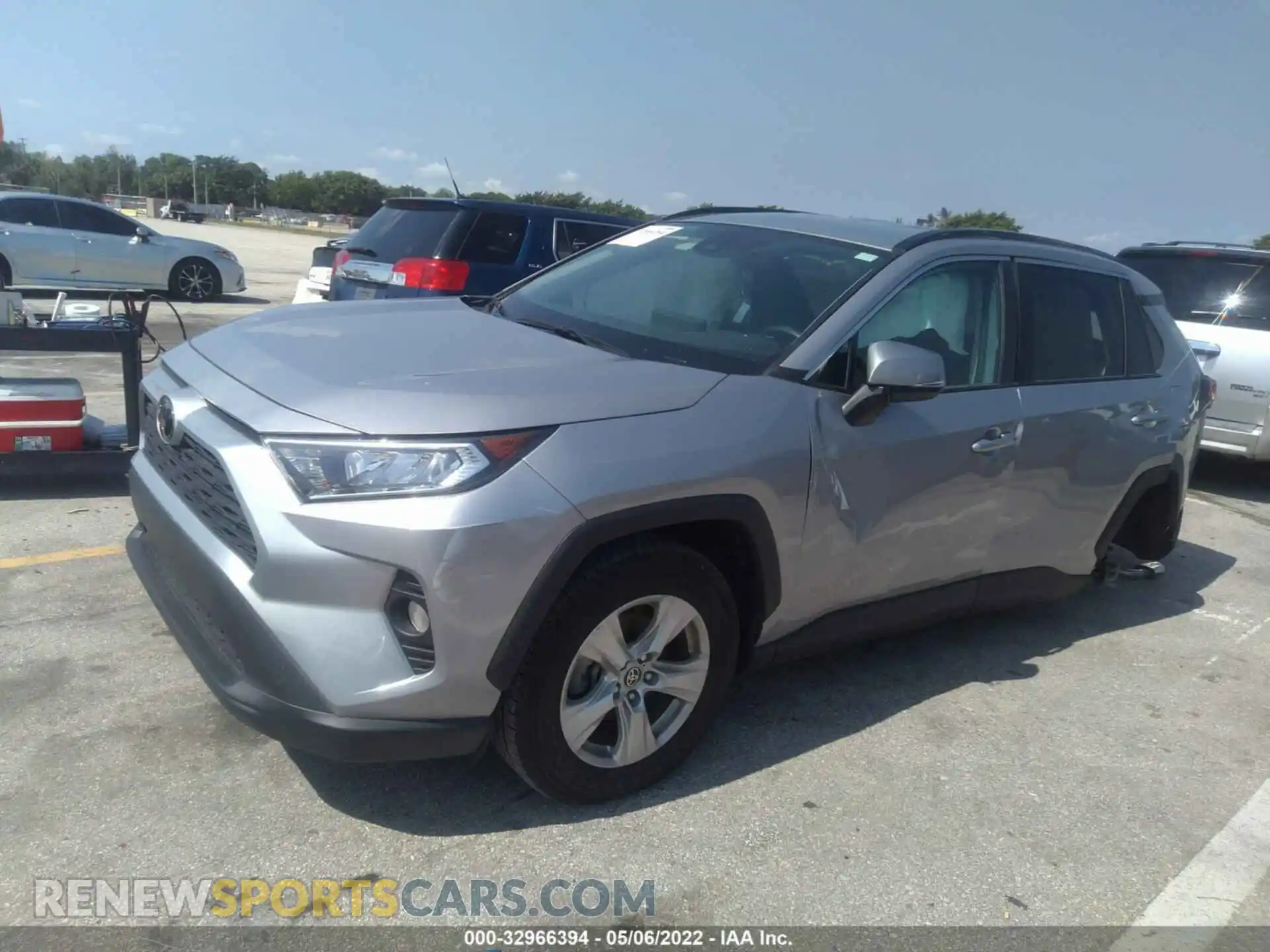 2 Photograph of a damaged car 2T3W1RFV2MC113966 TOYOTA RAV4 2021