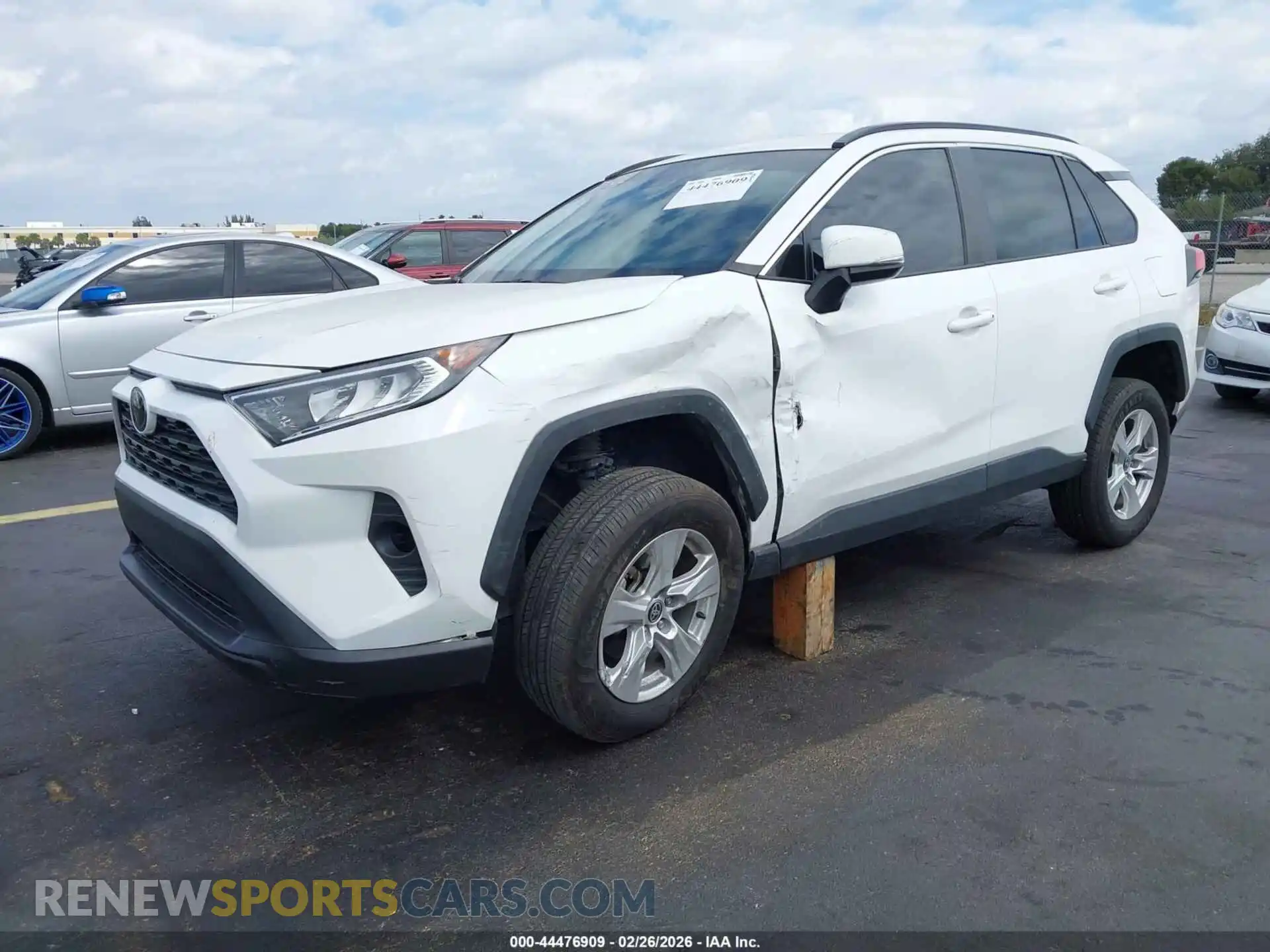 2 Photograph of a damaged car 2T3W1RFV2MC164125 TOYOTA RAV4 2021