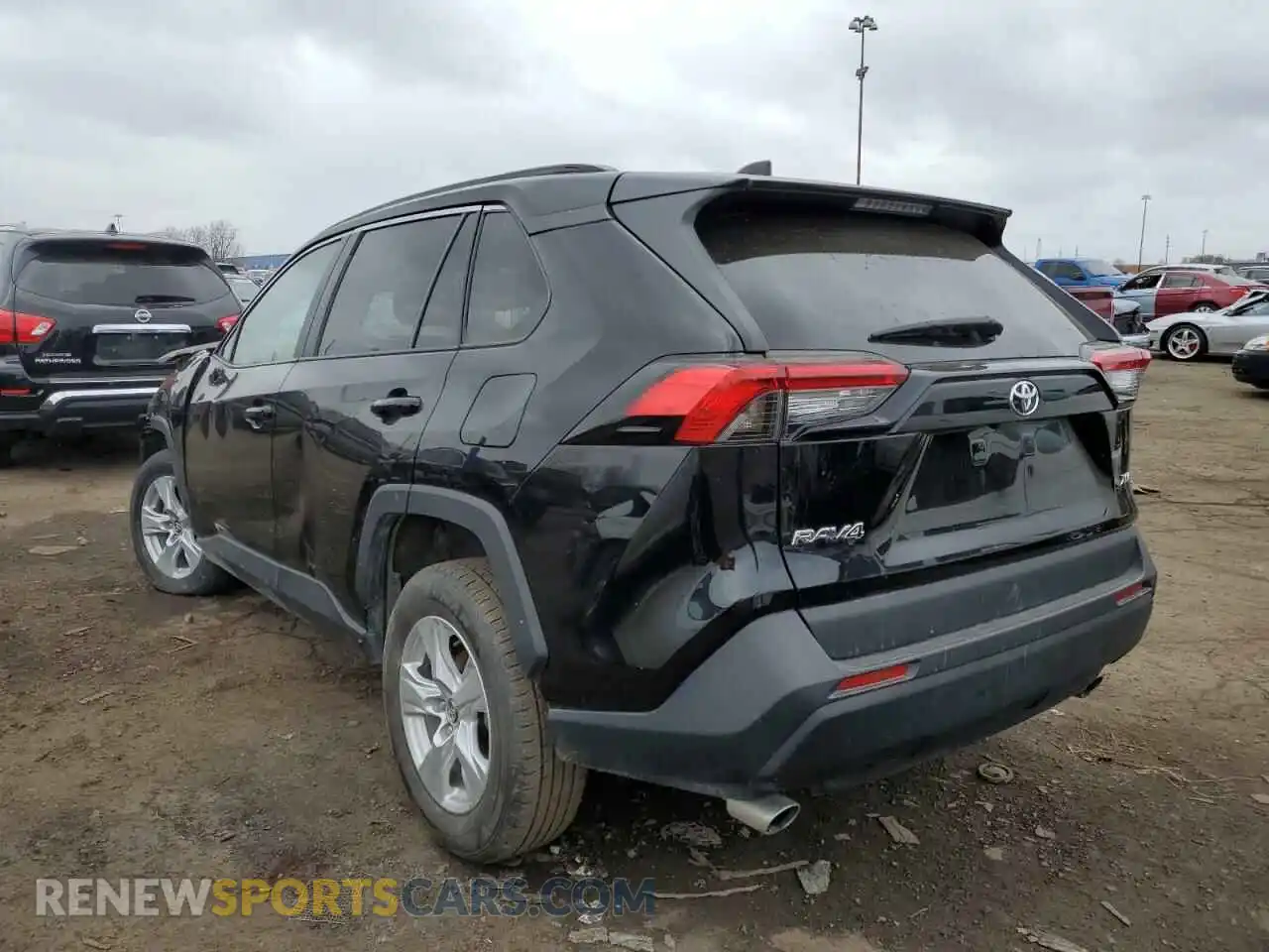 2 Photograph of a damaged car 2T3W1RFV2MW111374 TOYOTA RAV4 2021