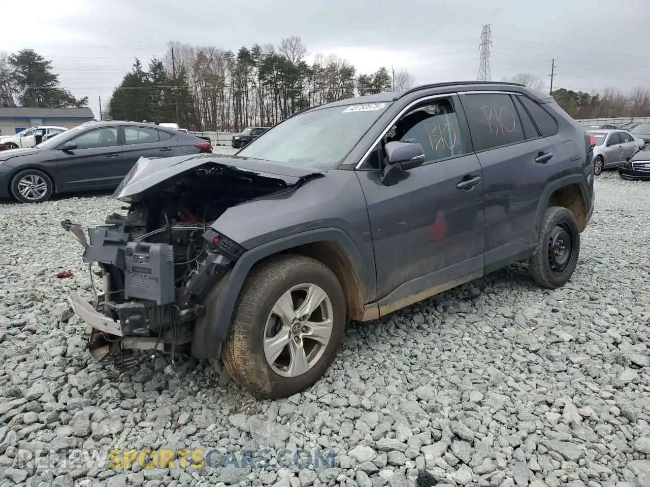 1 Photograph of a damaged car 2T3W1RFV2MW122634 TOYOTA RAV4 2021