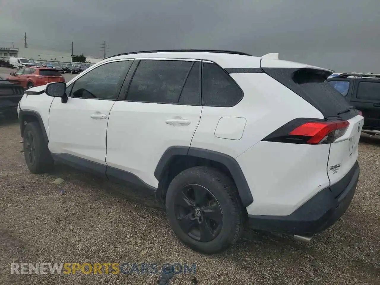 2 Photograph of a damaged car 2T3W1RFV2MW136498 TOYOTA RAV4 2021