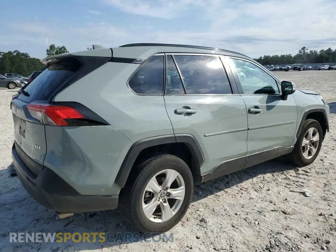 3 Photograph of a damaged car 2T3W1RFV2MW139532 TOYOTA RAV4 2021