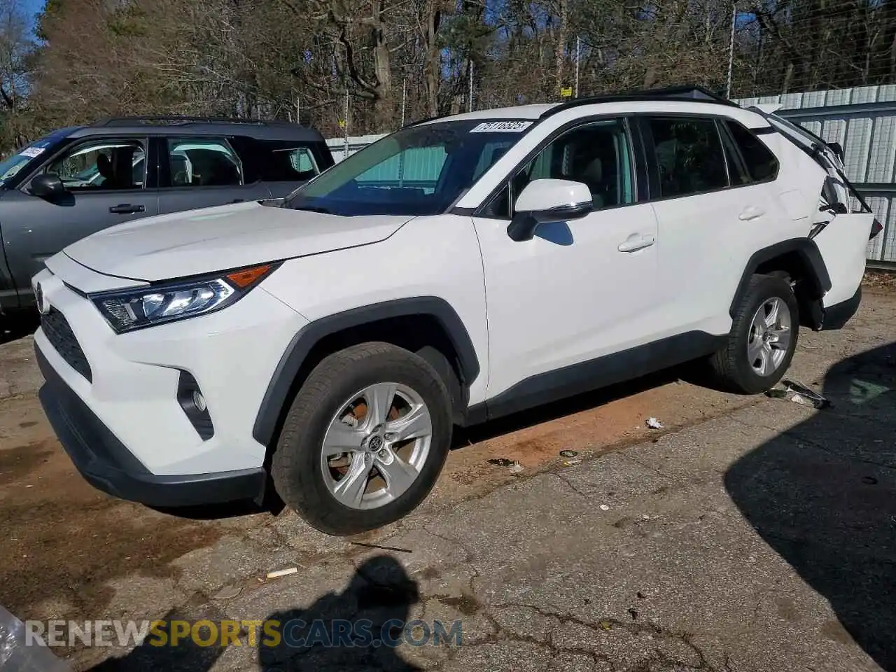 1 Фотография поврежденного автомобиля 2T3W1RFV2MW151891 TOYOTA RAV4 2021