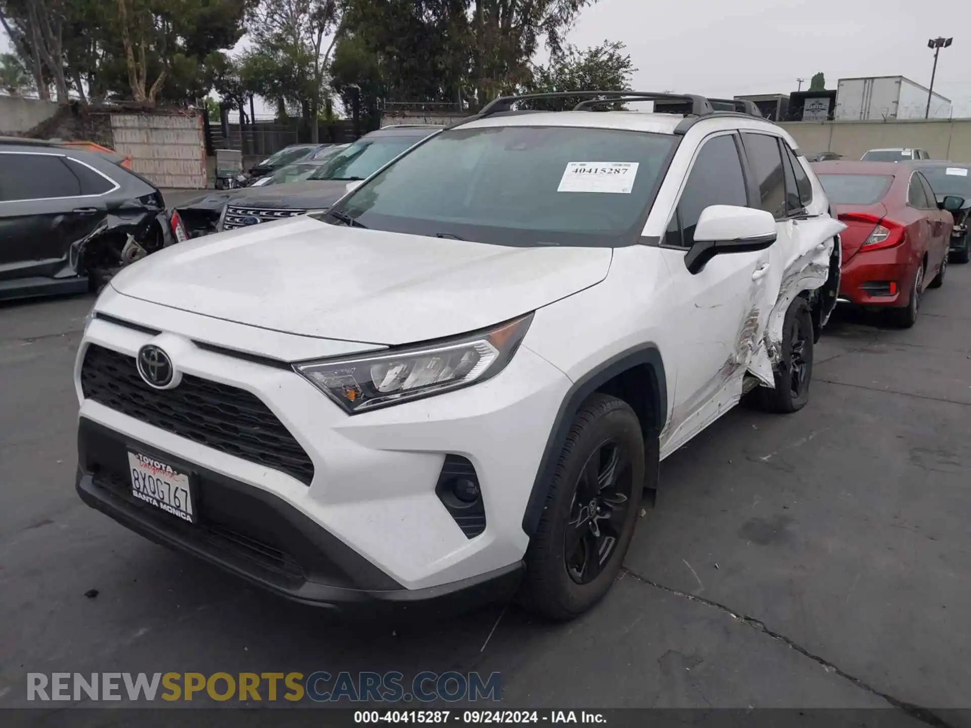 2 Photograph of a damaged car 2T3W1RFV2MW158971 TOYOTA RAV4 2021