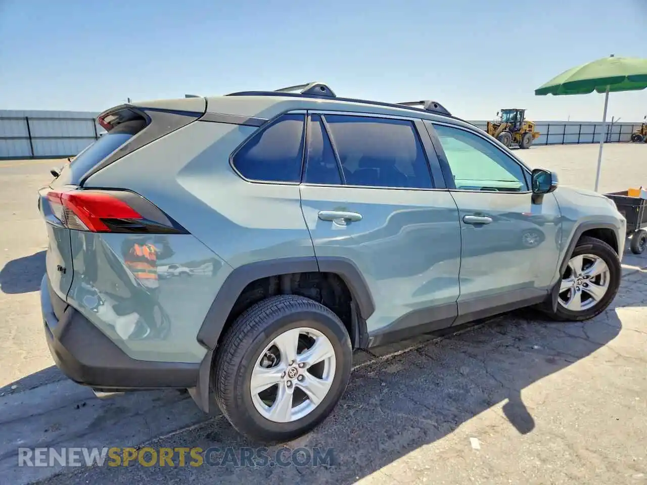 3 Photograph of a damaged car 2T3W1RFV2MW159148 TOYOTA RAV4 2021