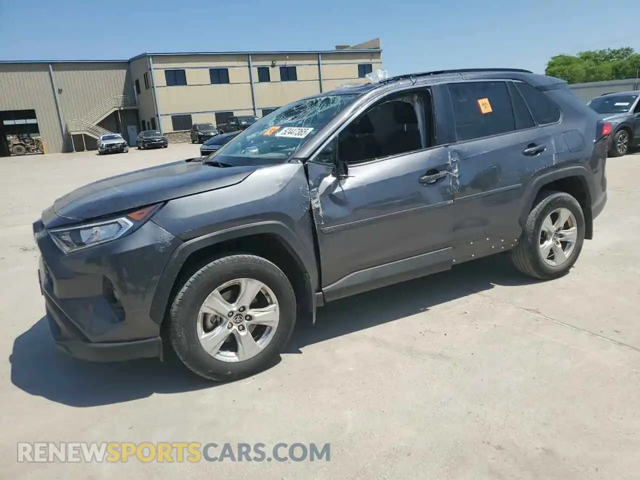 1 Photograph of a damaged car 2T3W1RFV2MW164530 TOYOTA RAV4 2021