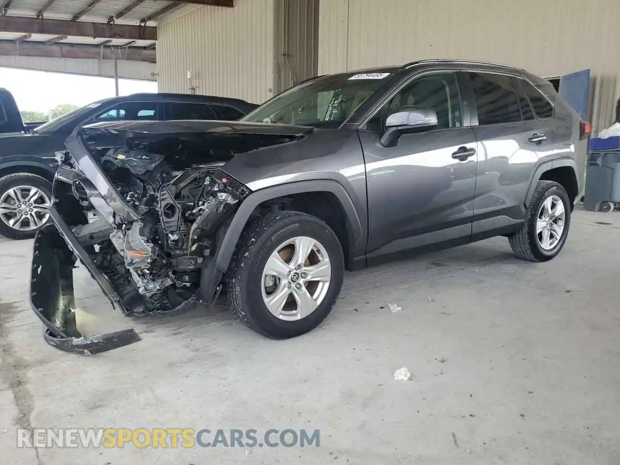 1 Photograph of a damaged car 2T3W1RFV2MW174801 TOYOTA RAV4 2021