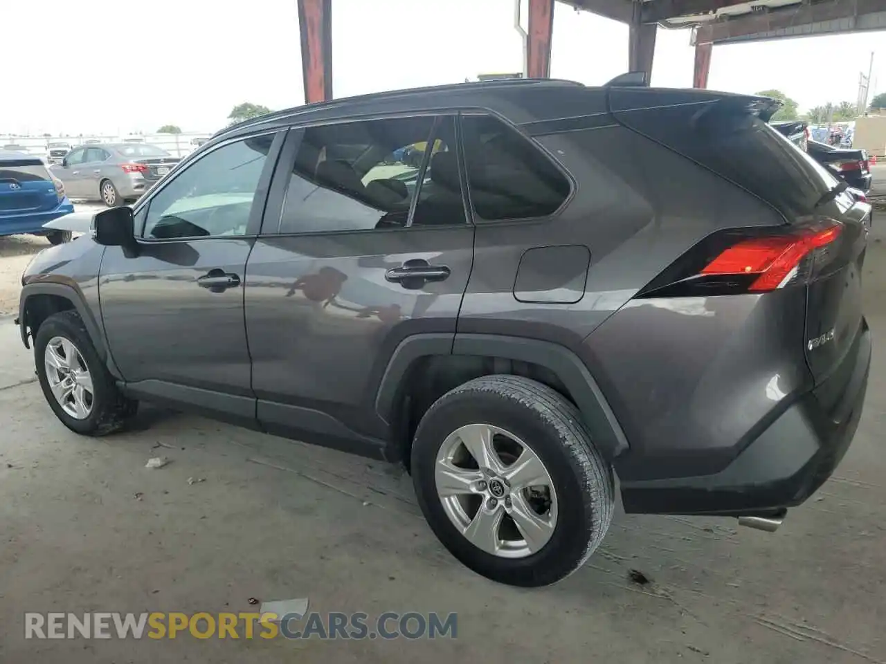 2 Photograph of a damaged car 2T3W1RFV2MW174801 TOYOTA RAV4 2021